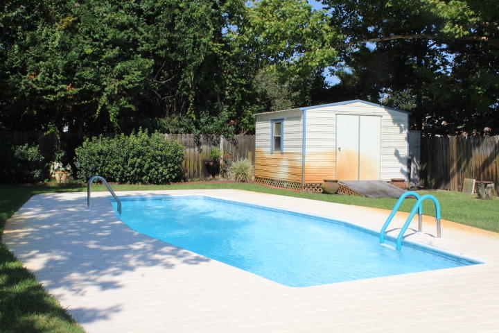 TIMBERLAKE ESTATES - Residential