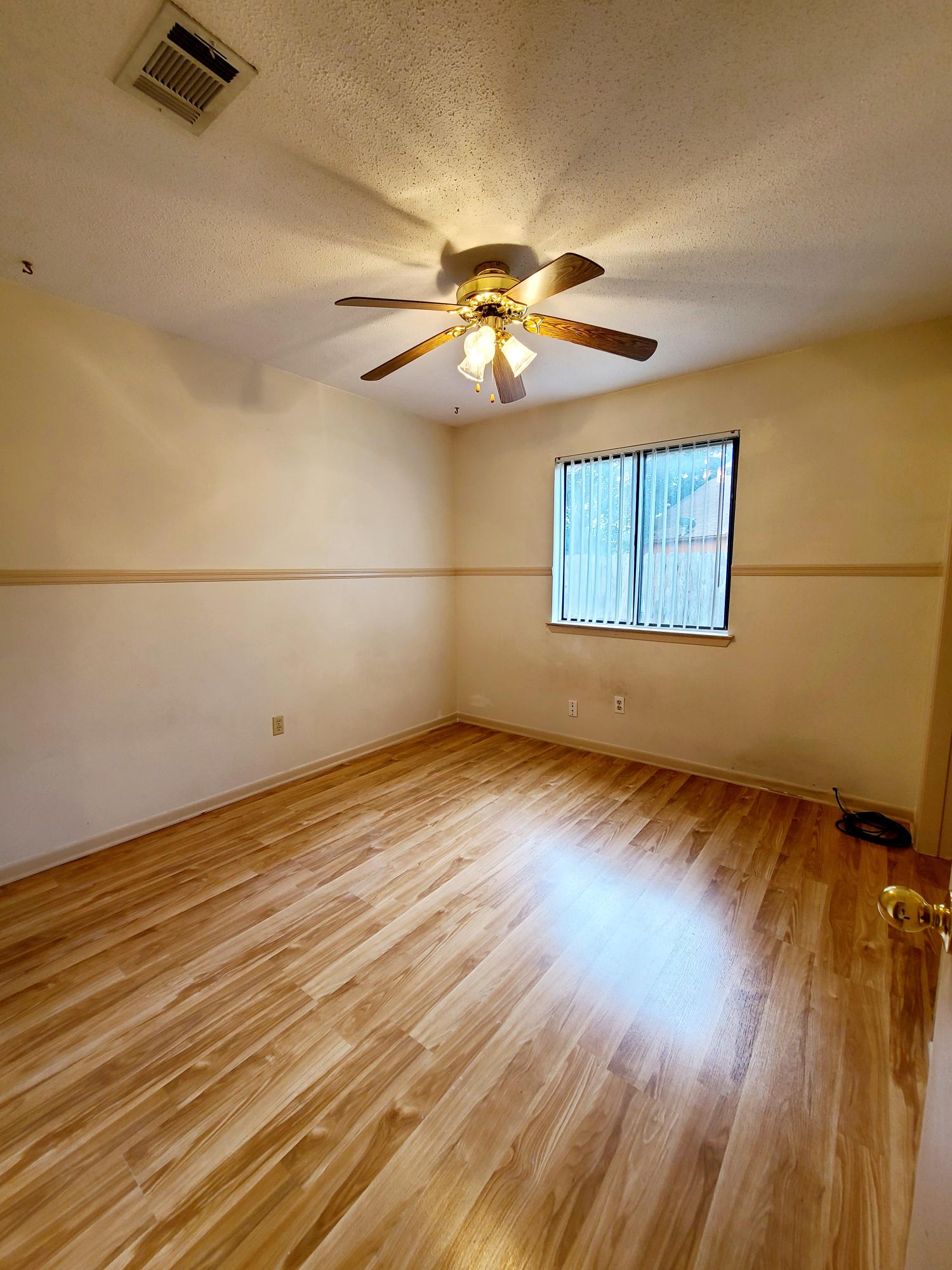 TIMBERLAKE ESTATES - Residential