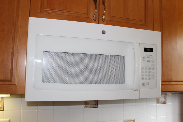 TIMBERLAKE ESTATES - Residential