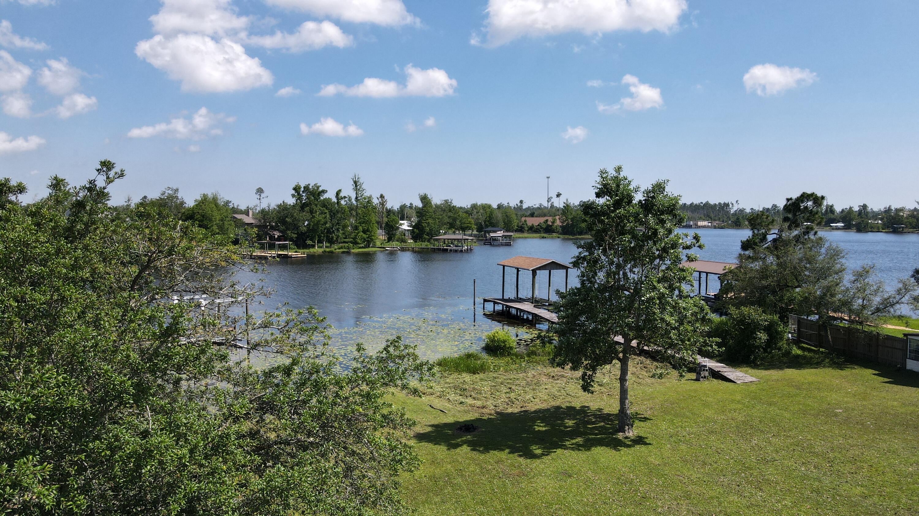 WOODMERE - Residential