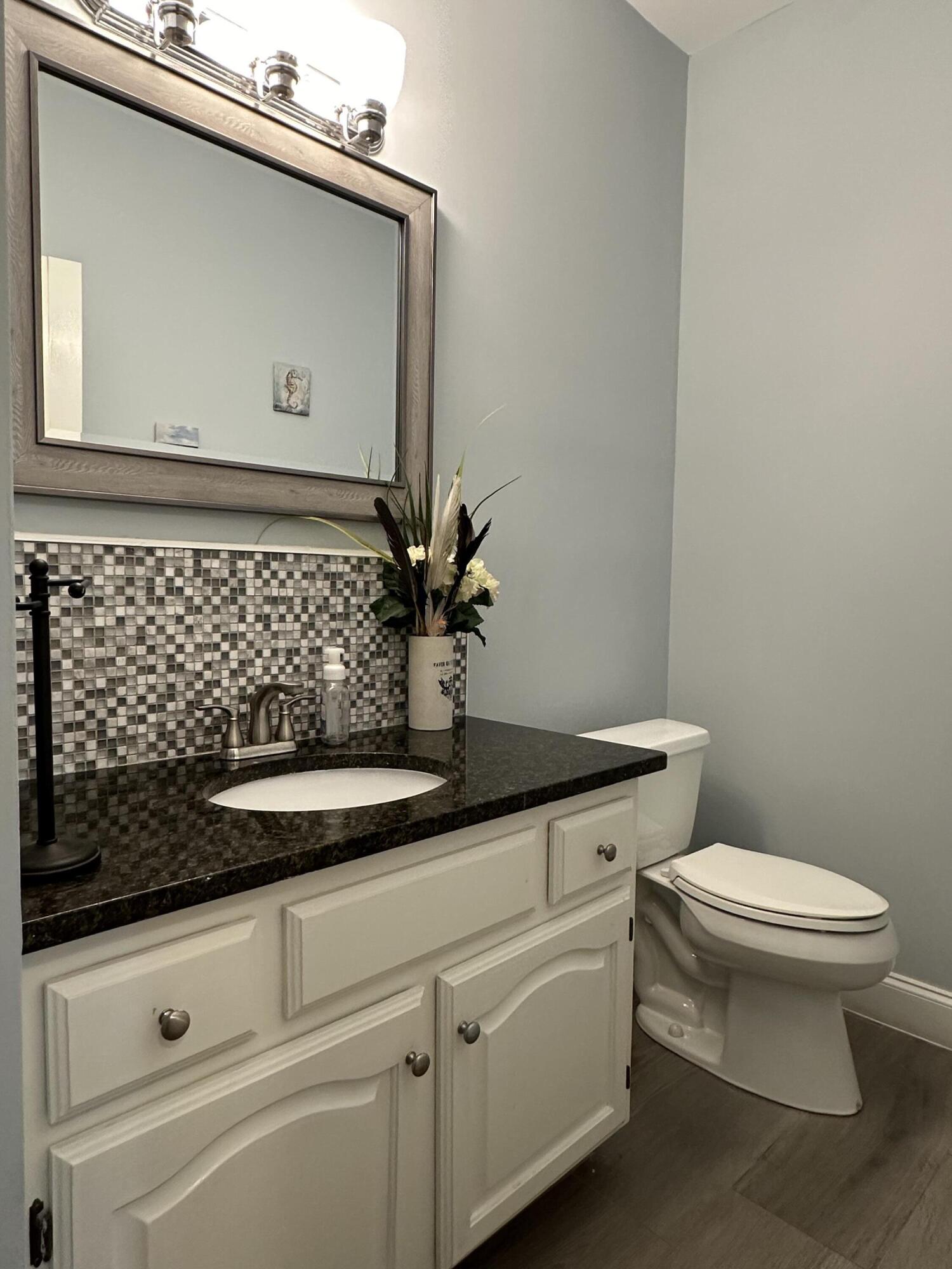 WOODMERE - Residential