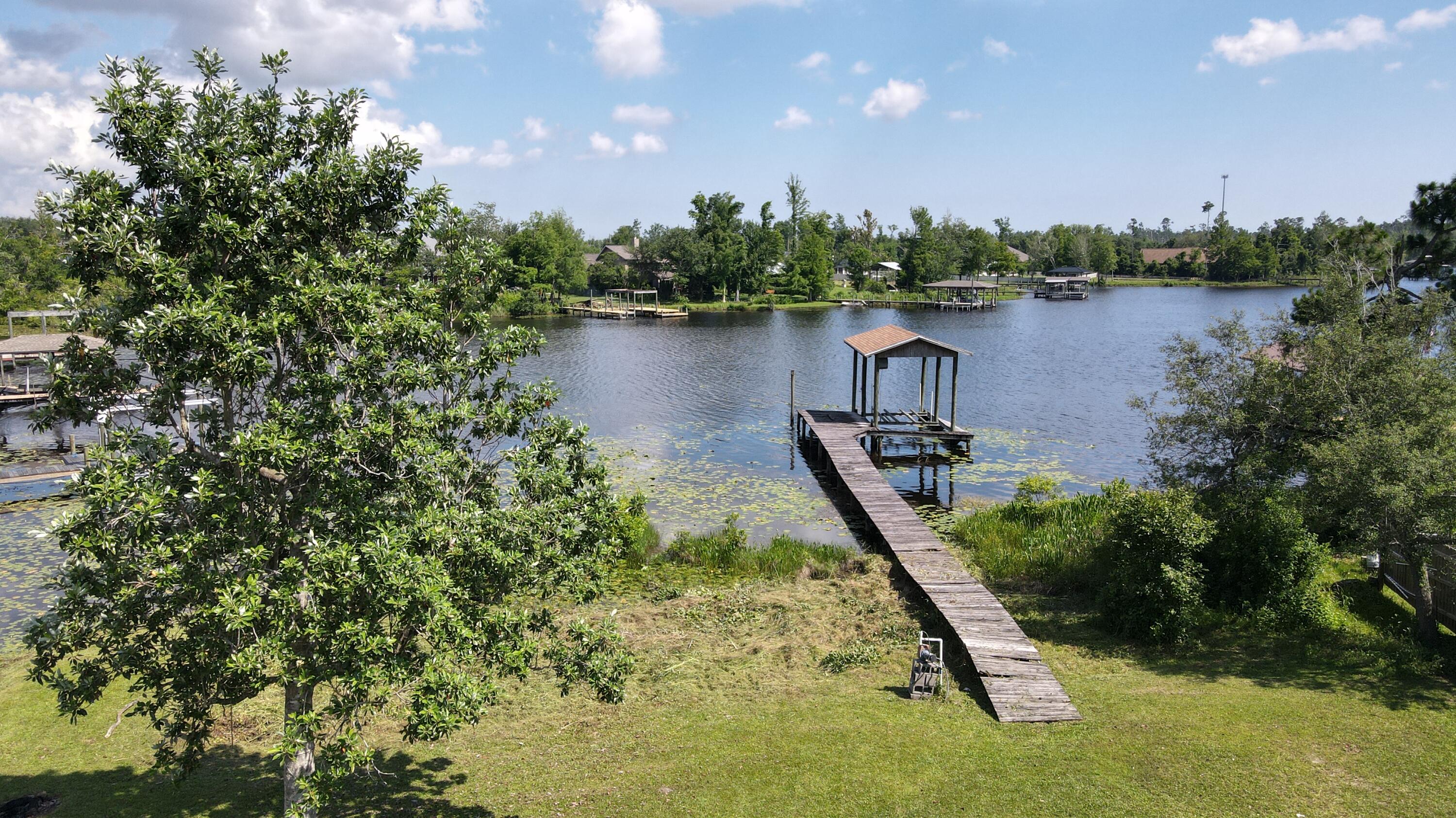 WOODMERE - Residential