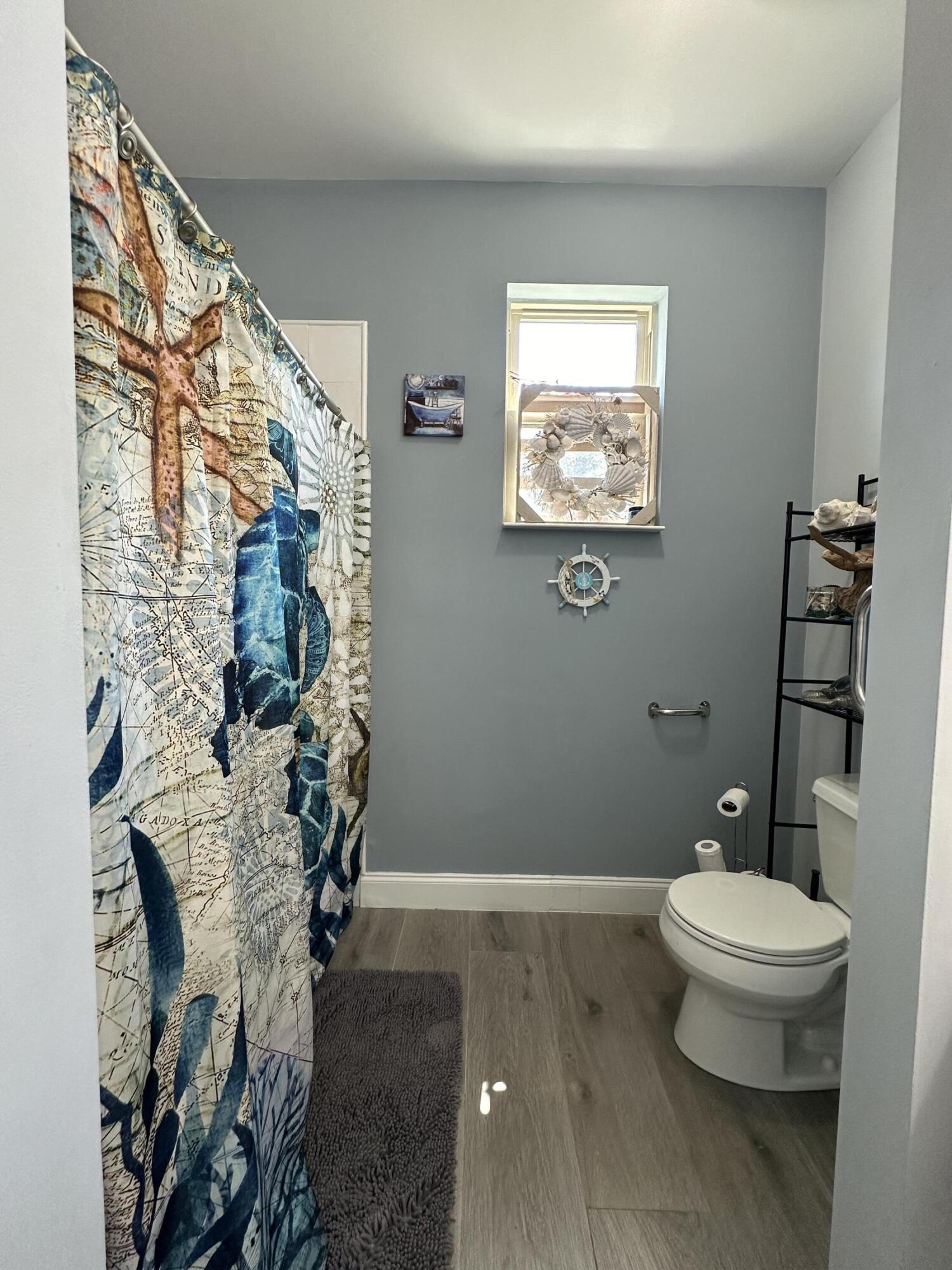 WOODMERE - Residential