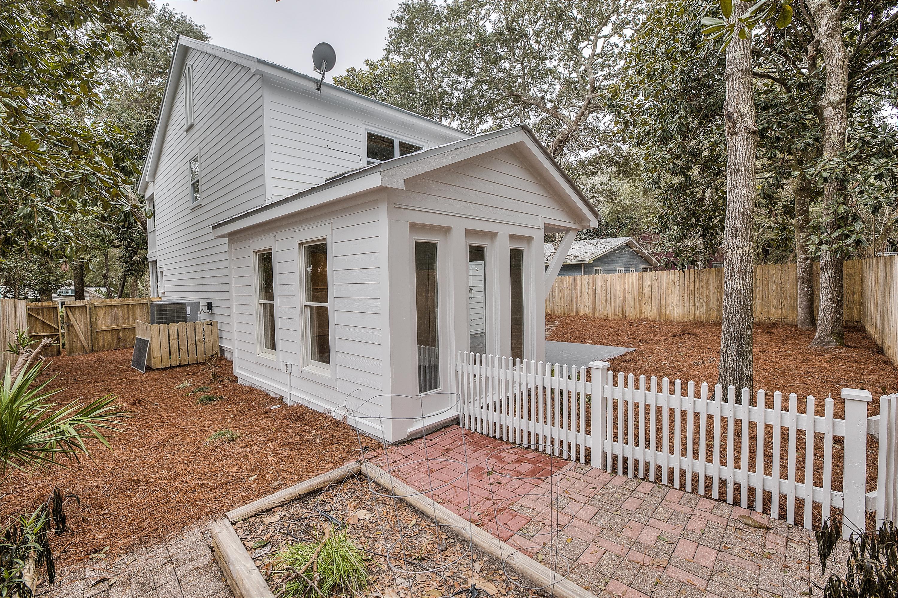 SEAGROVE 2ND ADDN - Residential