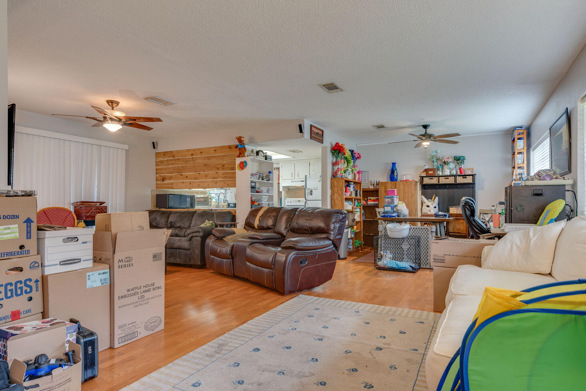 OAK TREE PARK - Residential