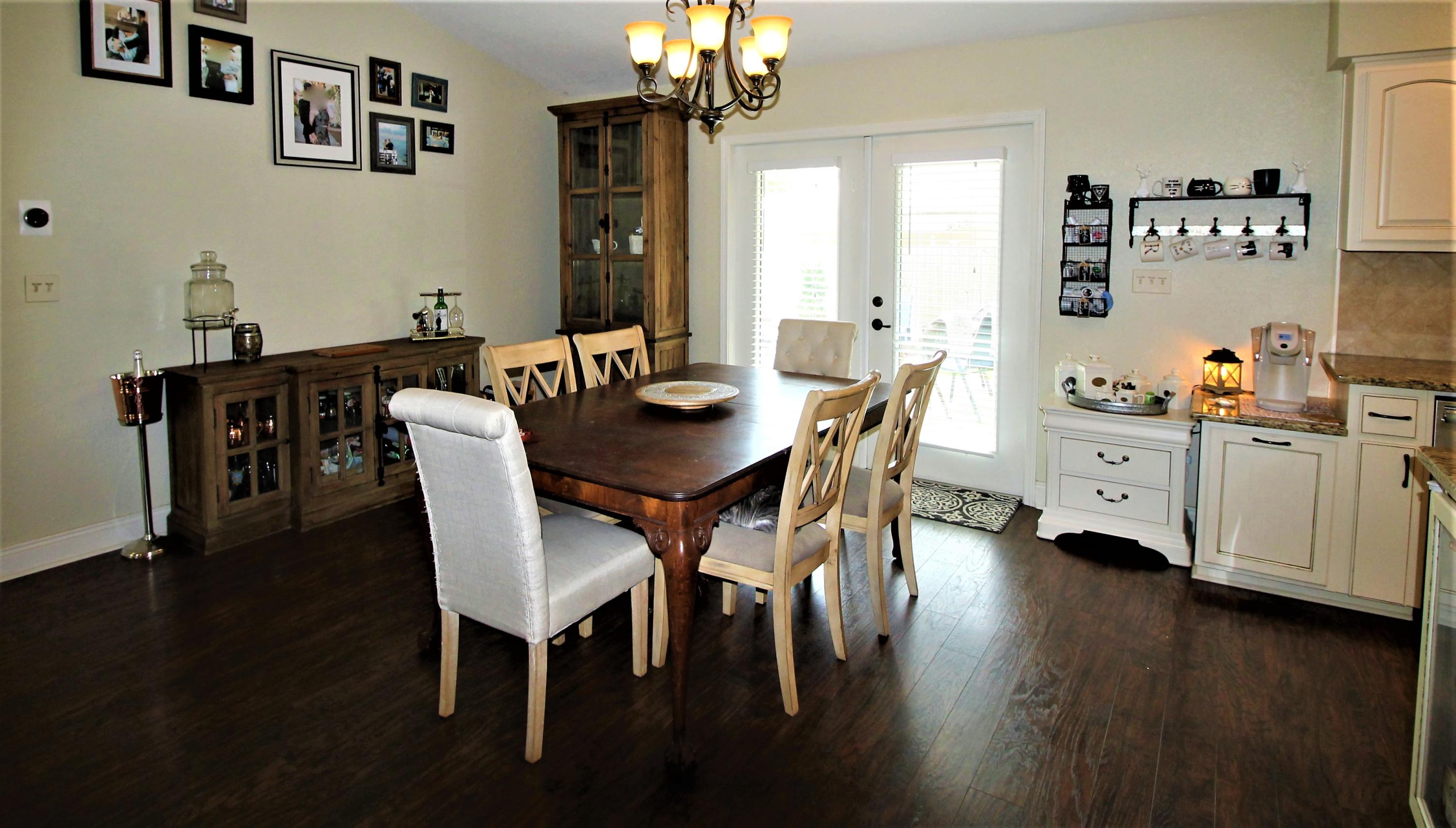 COLONY ESTATES - Residential