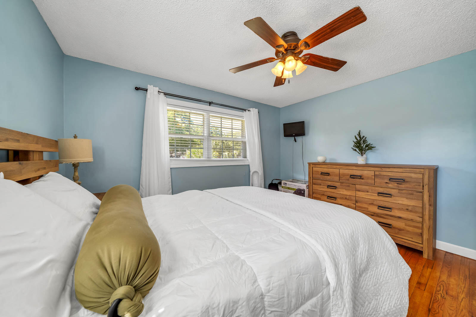 ROSEWOOD HOMES - Residential