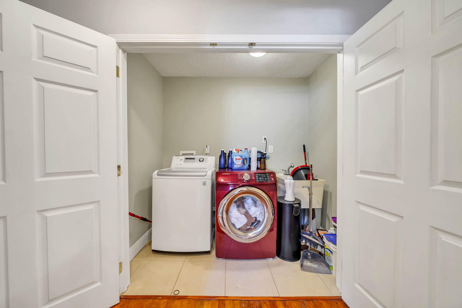 ROSEWOOD HOMES - Residential