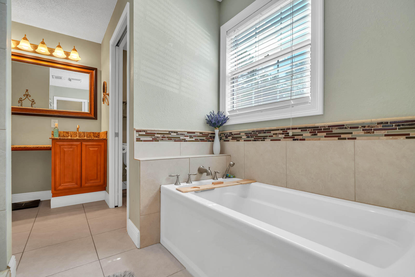 ROSEWOOD HOMES - Residential