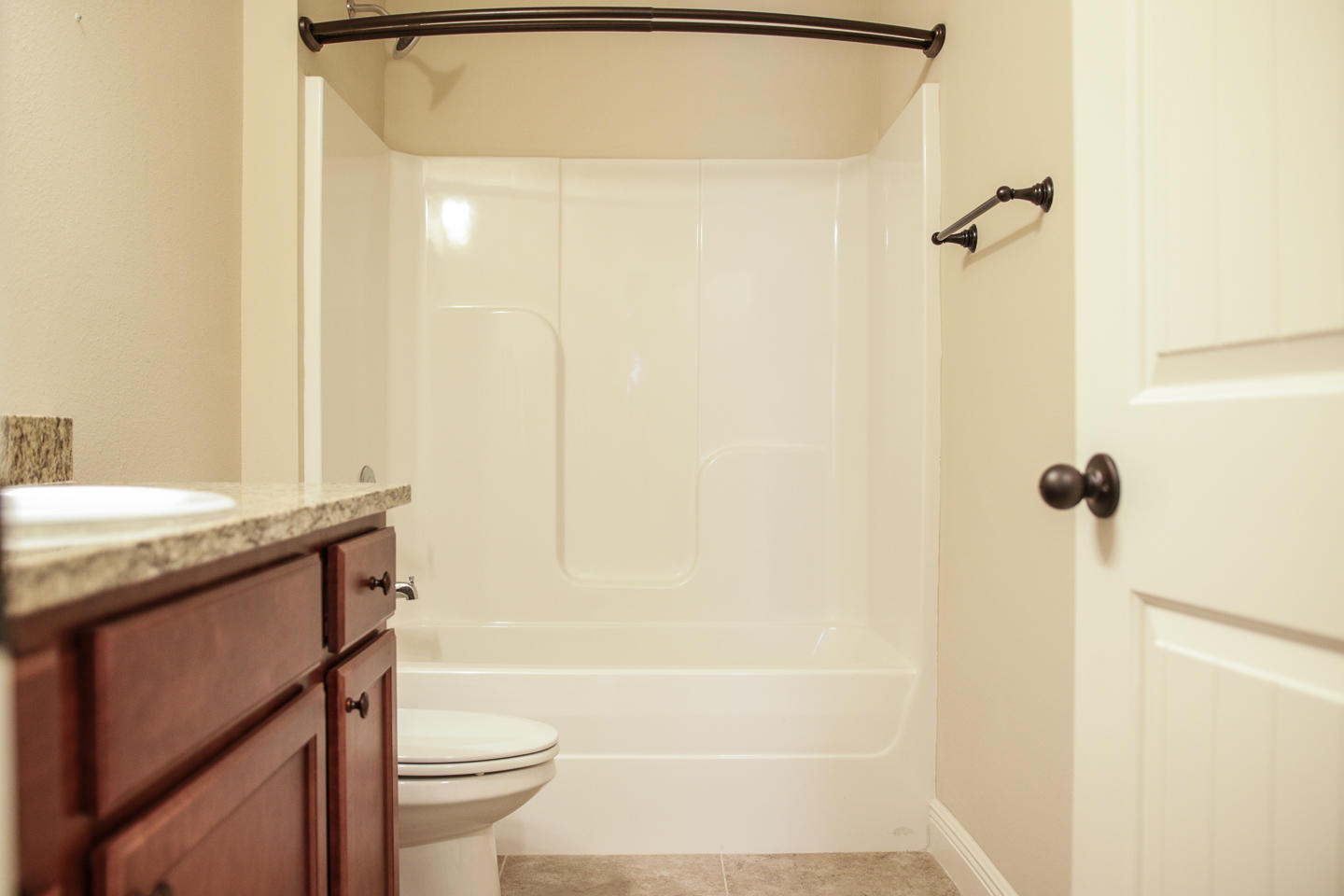 TRAILWOOD ESTATES - Residential Lease