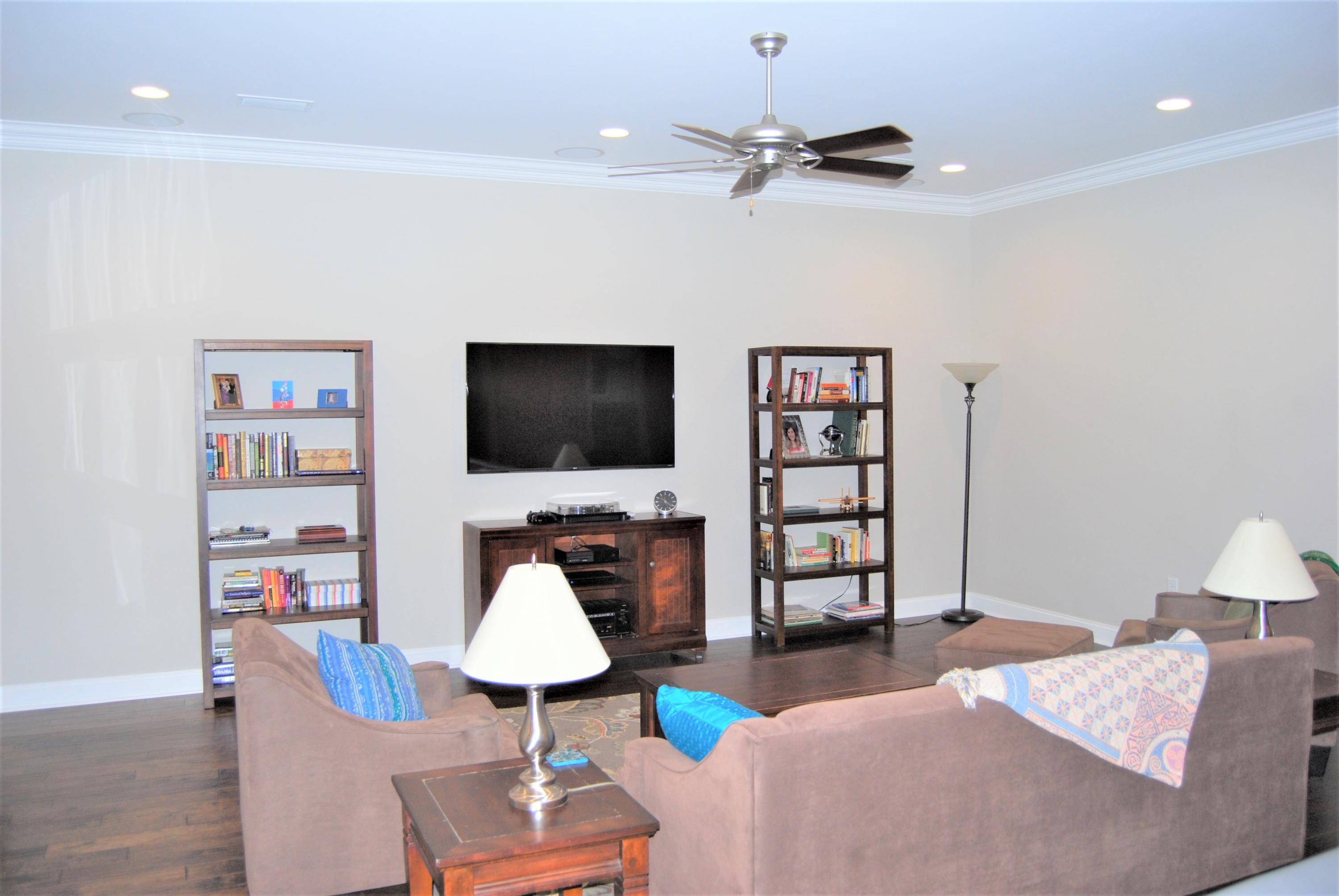 MAGNOLIA WOODS - Residential