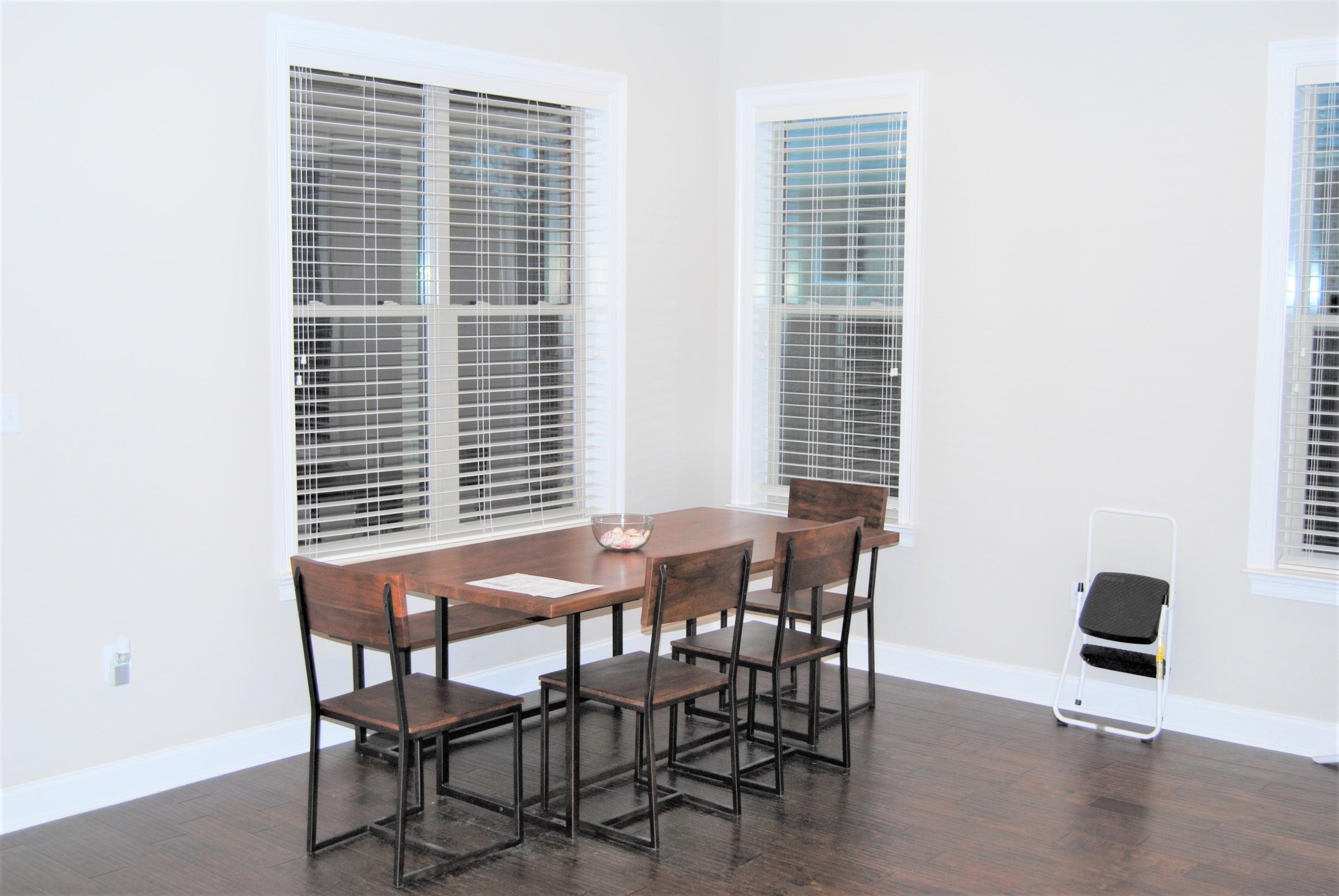 MAGNOLIA WOODS - Residential