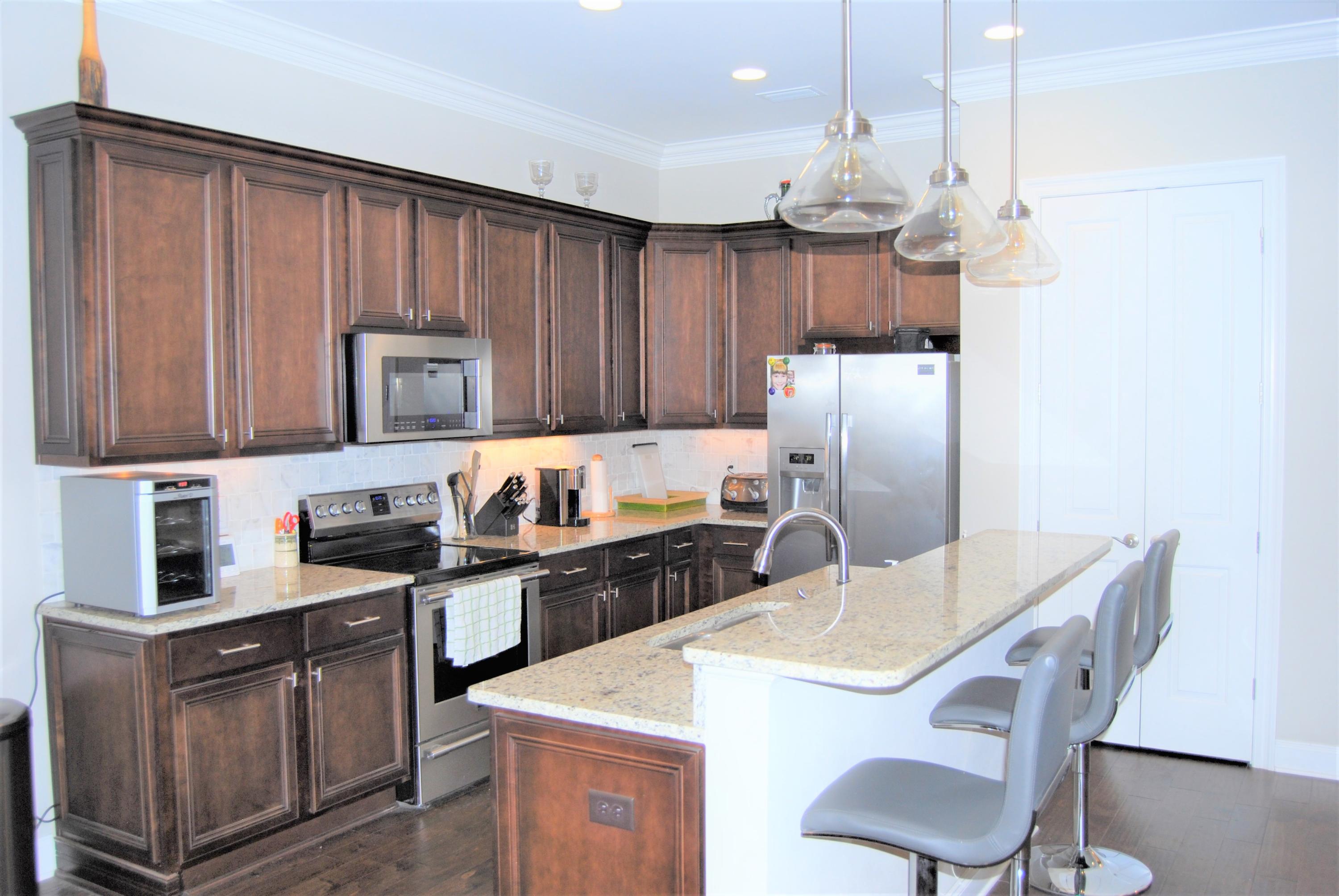 MAGNOLIA WOODS - Residential