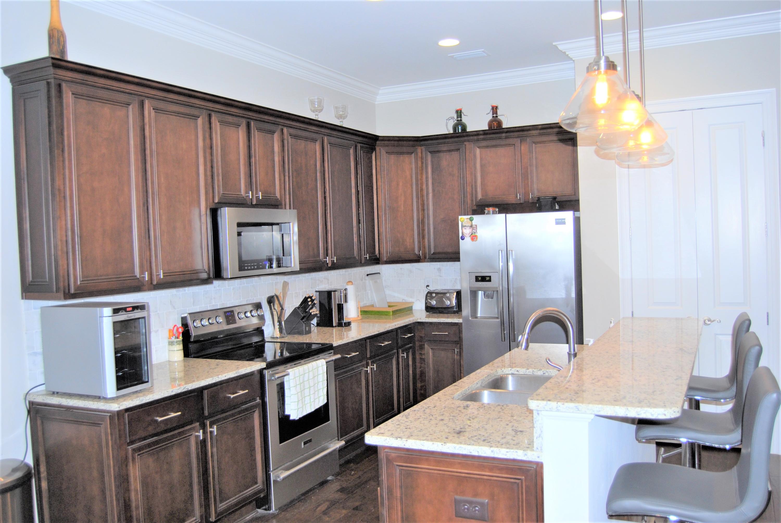 MAGNOLIA WOODS - Residential