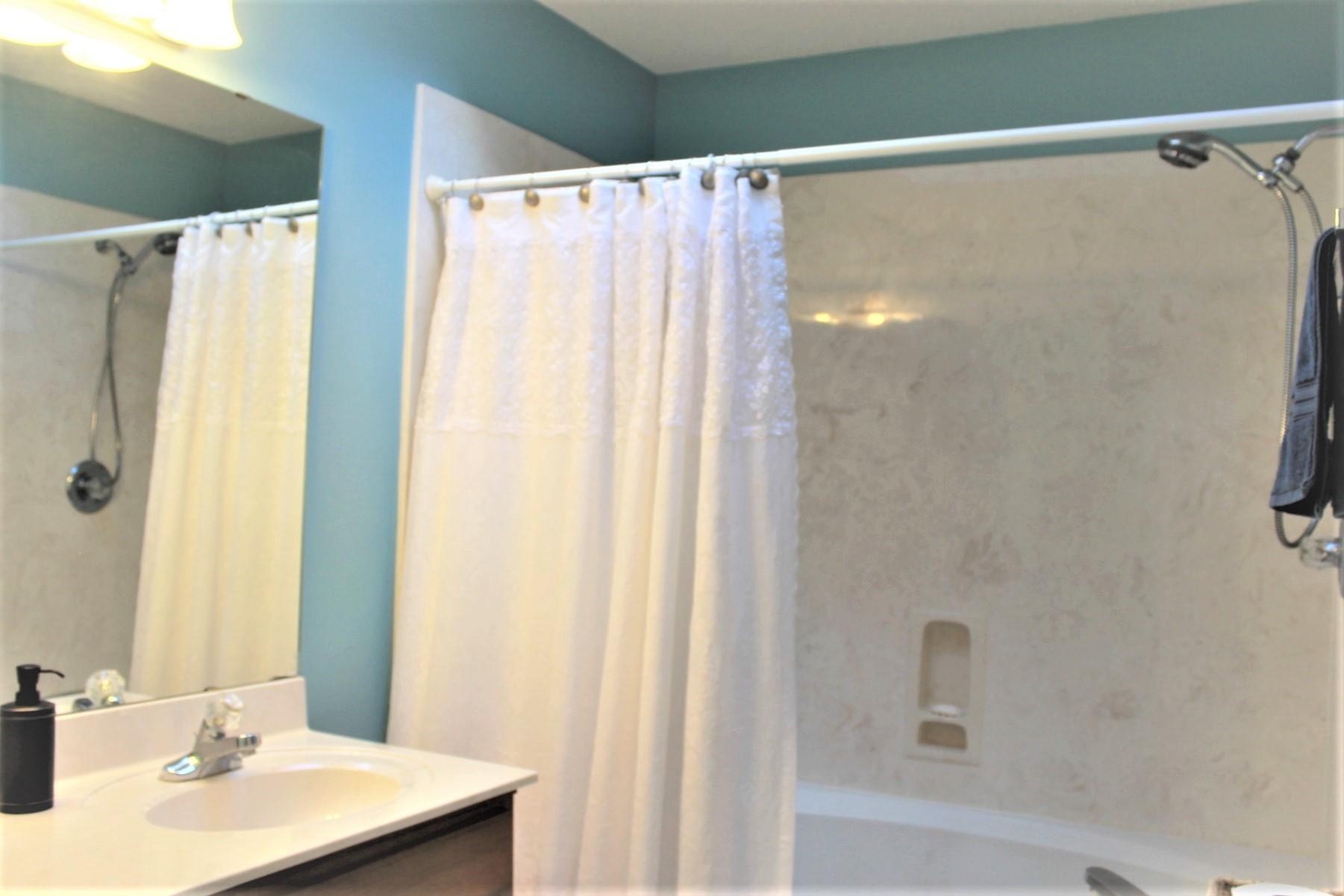 WINDING CREEK ESTATES PH 2 - Residential