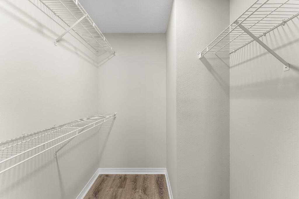 ESCADA - Residential