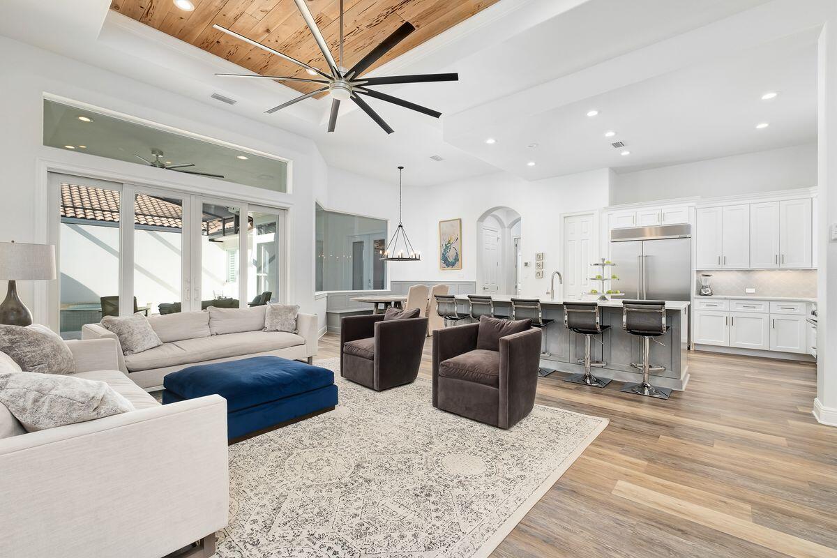 REGATTA BAY PATIO HOMES - Residential