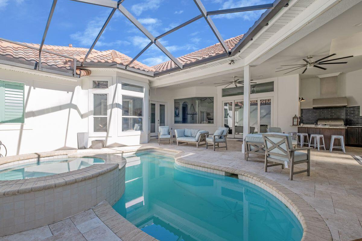 REGATTA BAY PATIO HOMES - Residential