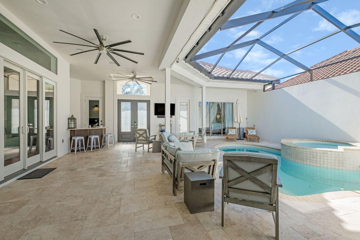 REGATTA BAY PATIO HOMES - Residential