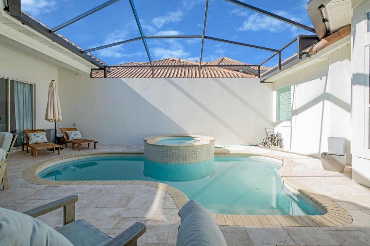 REGATTA BAY PATIO HOMES - Residential