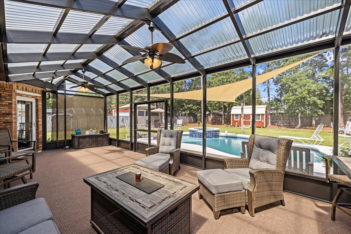 DANA POINTE - Residential