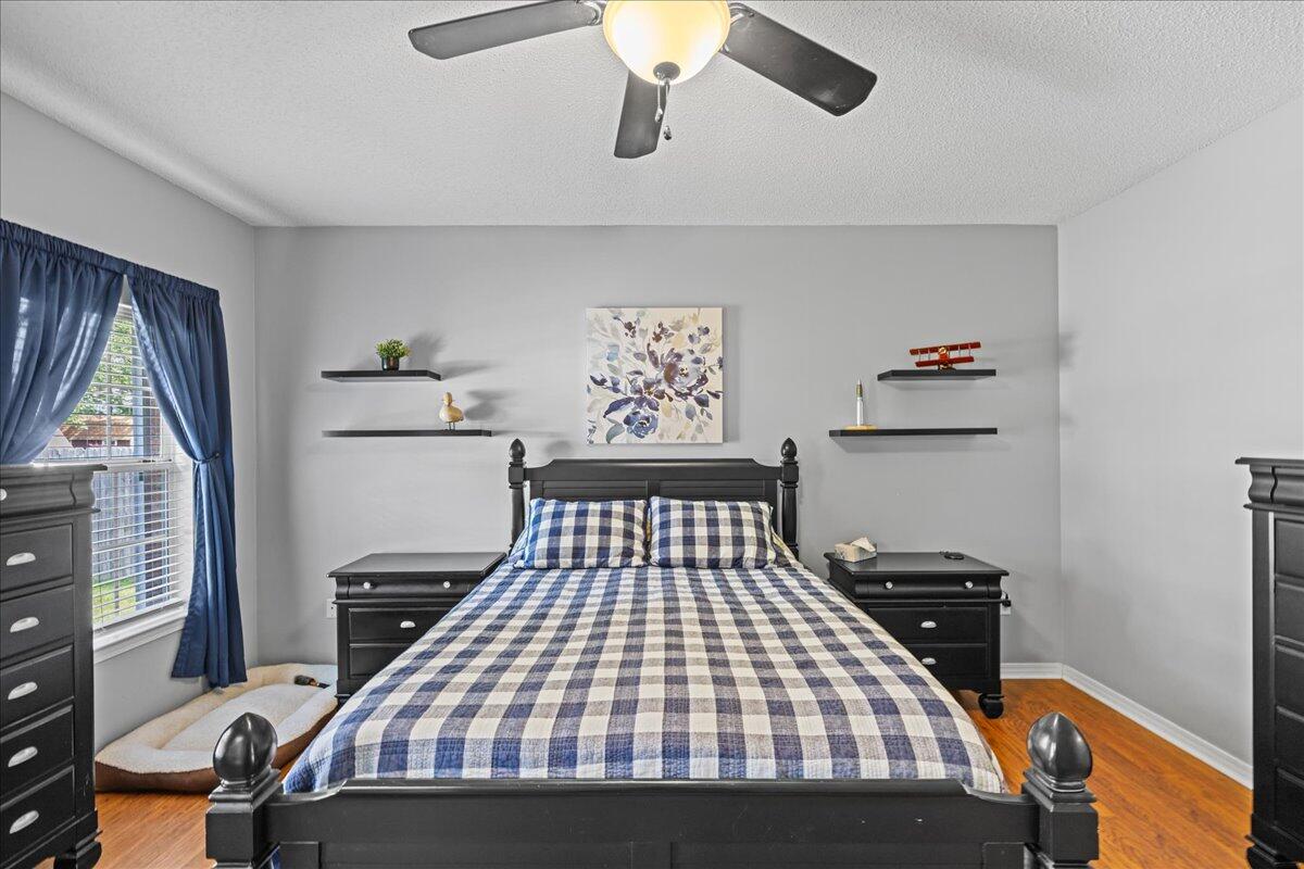 DANA POINTE - Residential