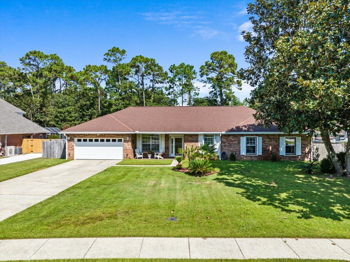 DANA POINTE - Residential