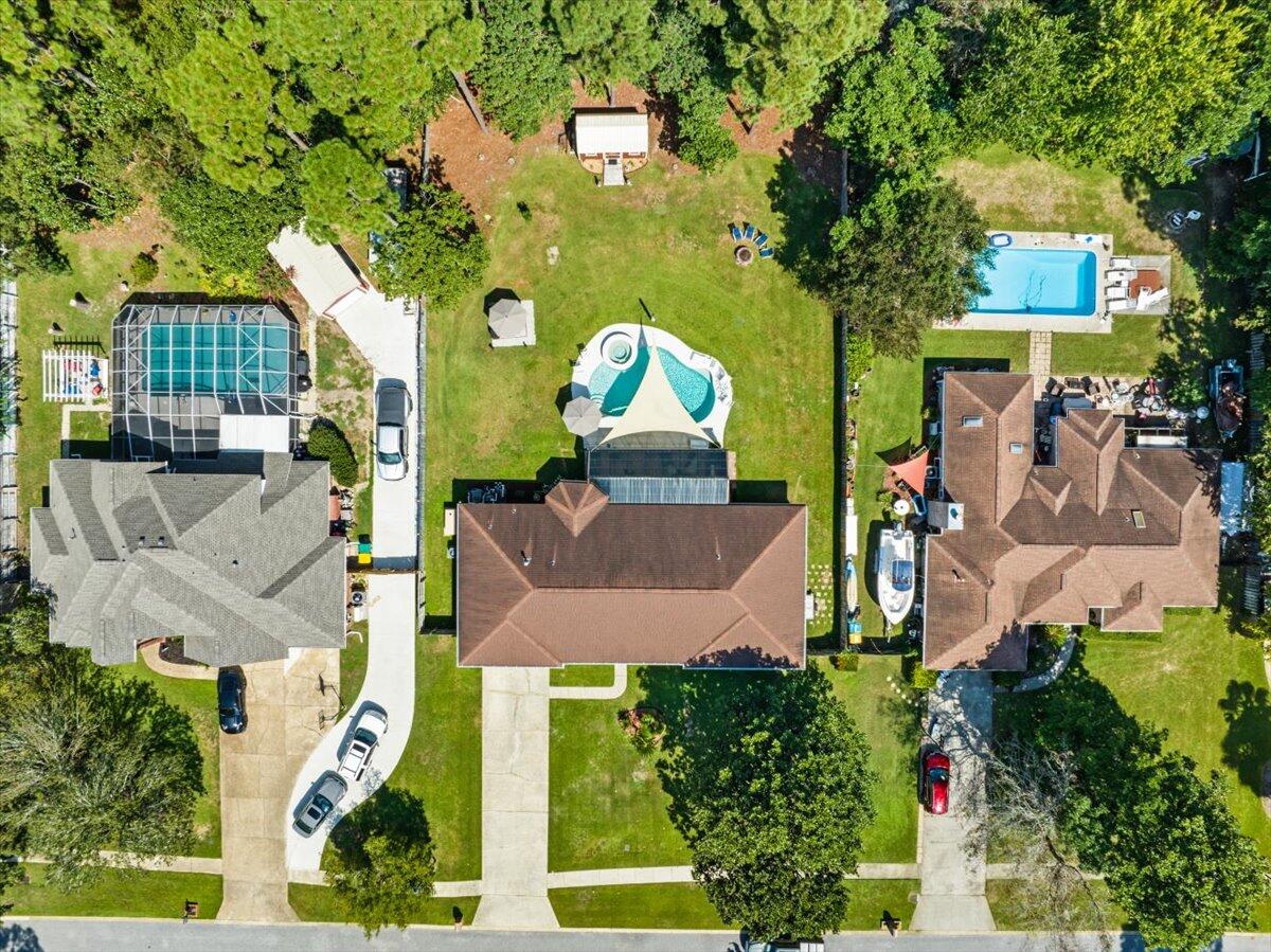 DANA POINTE - Residential