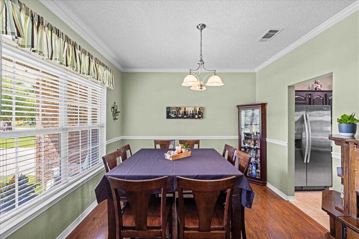 DANA POINTE - Residential