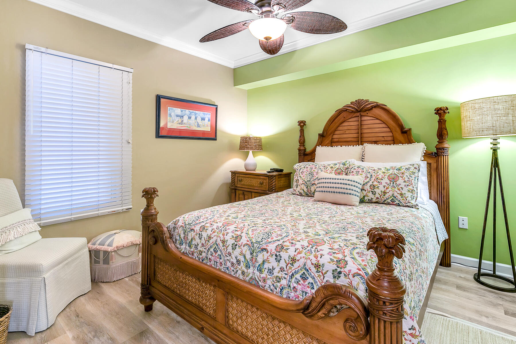 STERLING SHORES - Residential