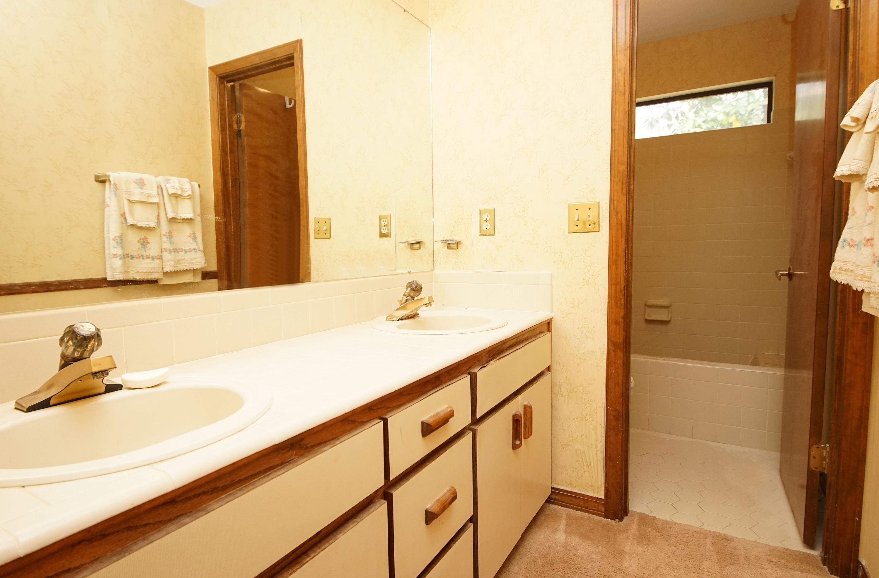 ST ANDREWS VILLAGEWEST111LOT16 BLKA - Residential