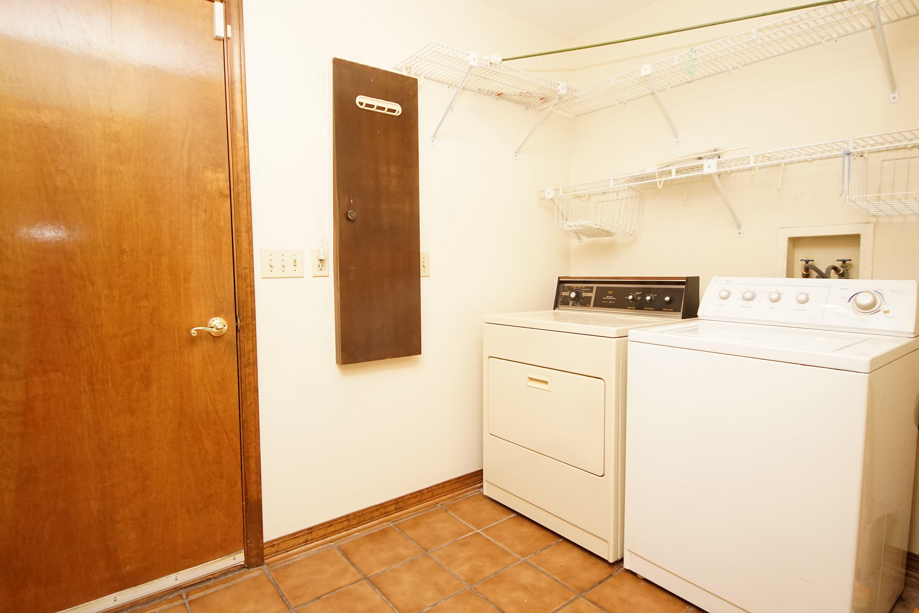 ST ANDREWS VILLAGEWEST111LOT16 BLKA - Residential