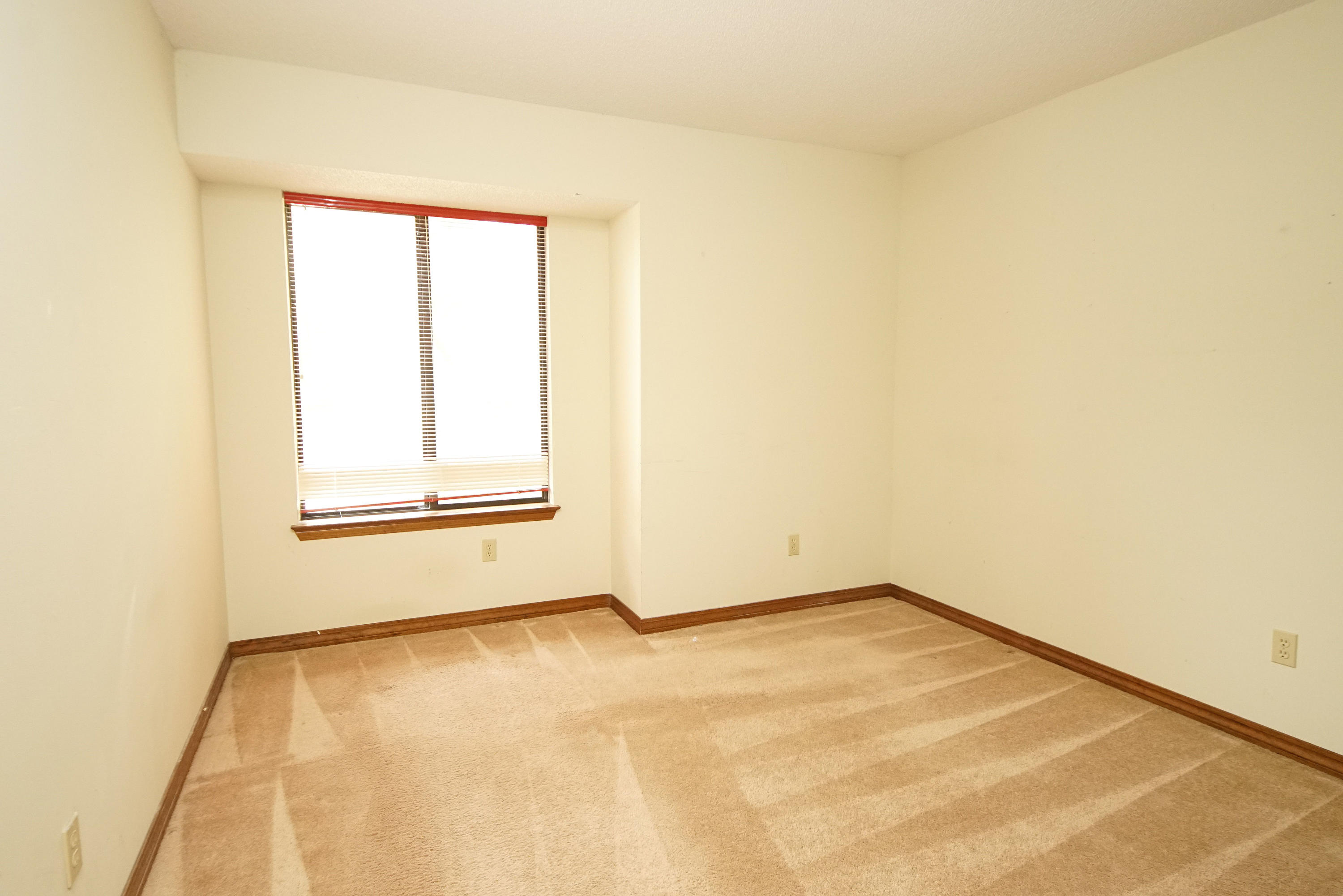 ST ANDREWS VILLAGEWEST111LOT16 BLKA - Residential