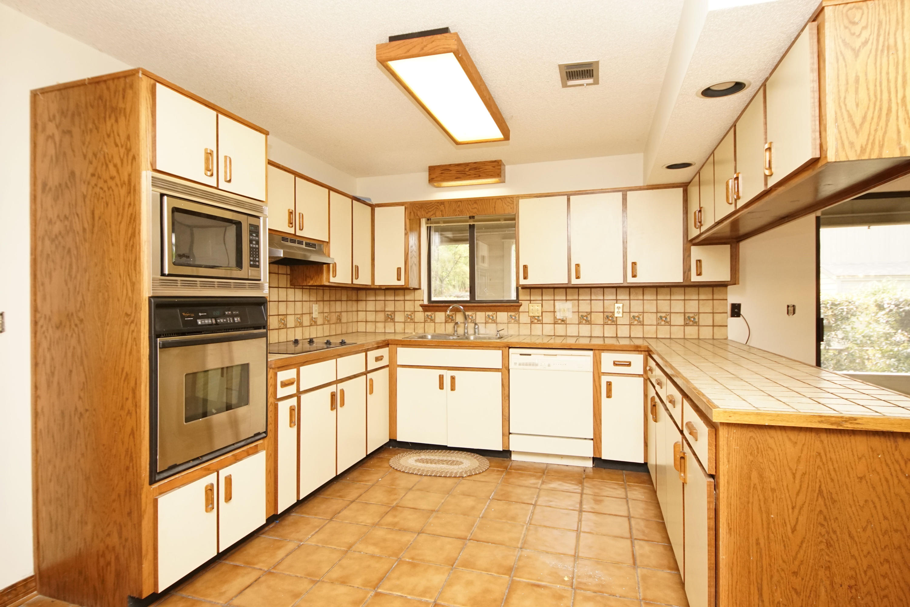 ST ANDREWS VILLAGEWEST111LOT16 BLKA - Residential