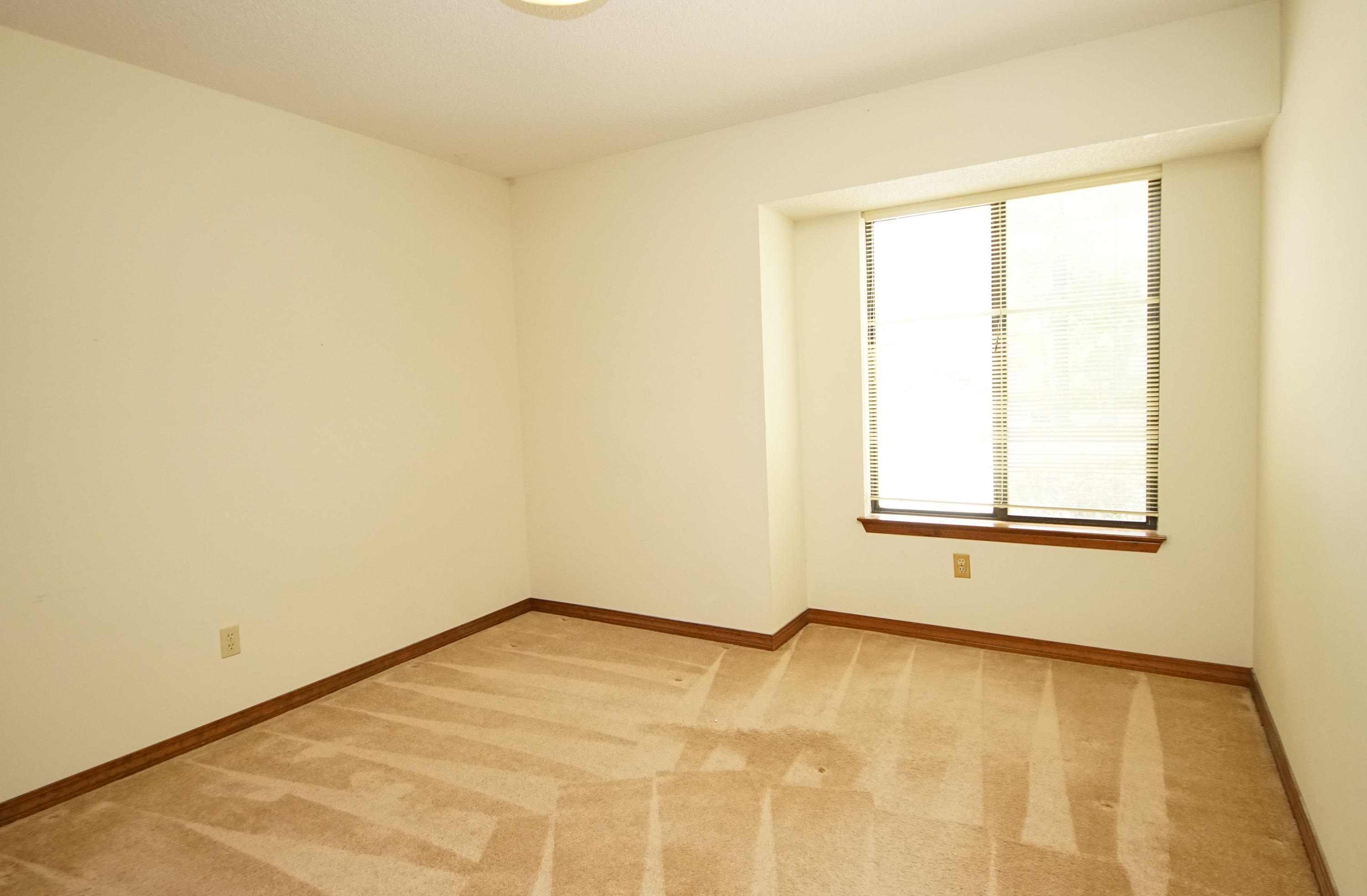 ST ANDREWS VILLAGEWEST111LOT16 BLKA - Residential