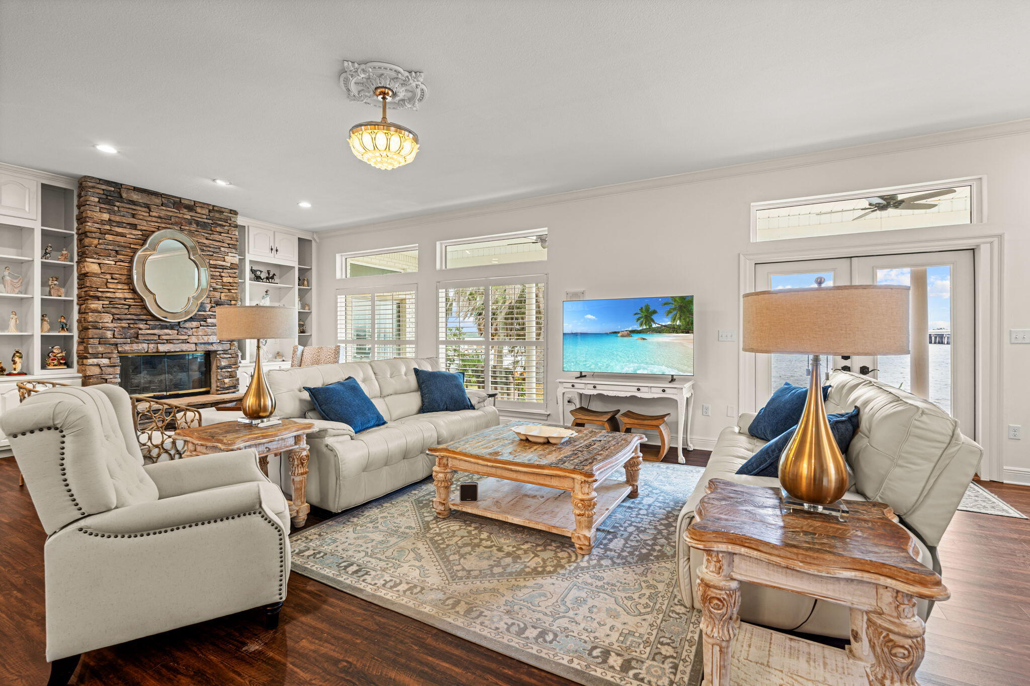 HARBOUR POINTE REPLAT - Residential