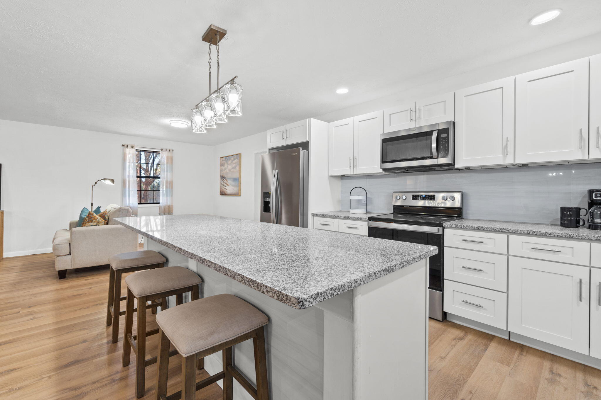 ISLAND VIEW ESTATES - Residential