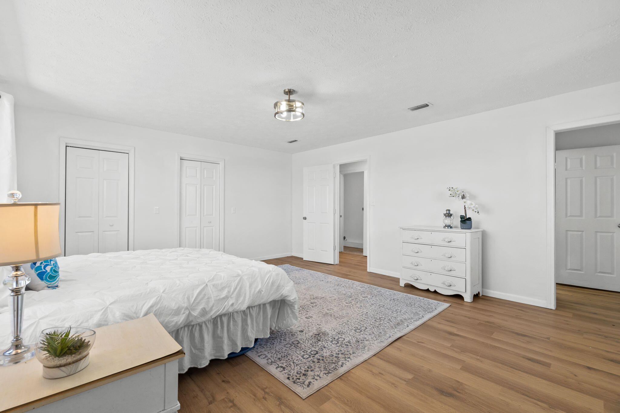 ISLAND VIEW ESTATES - Residential