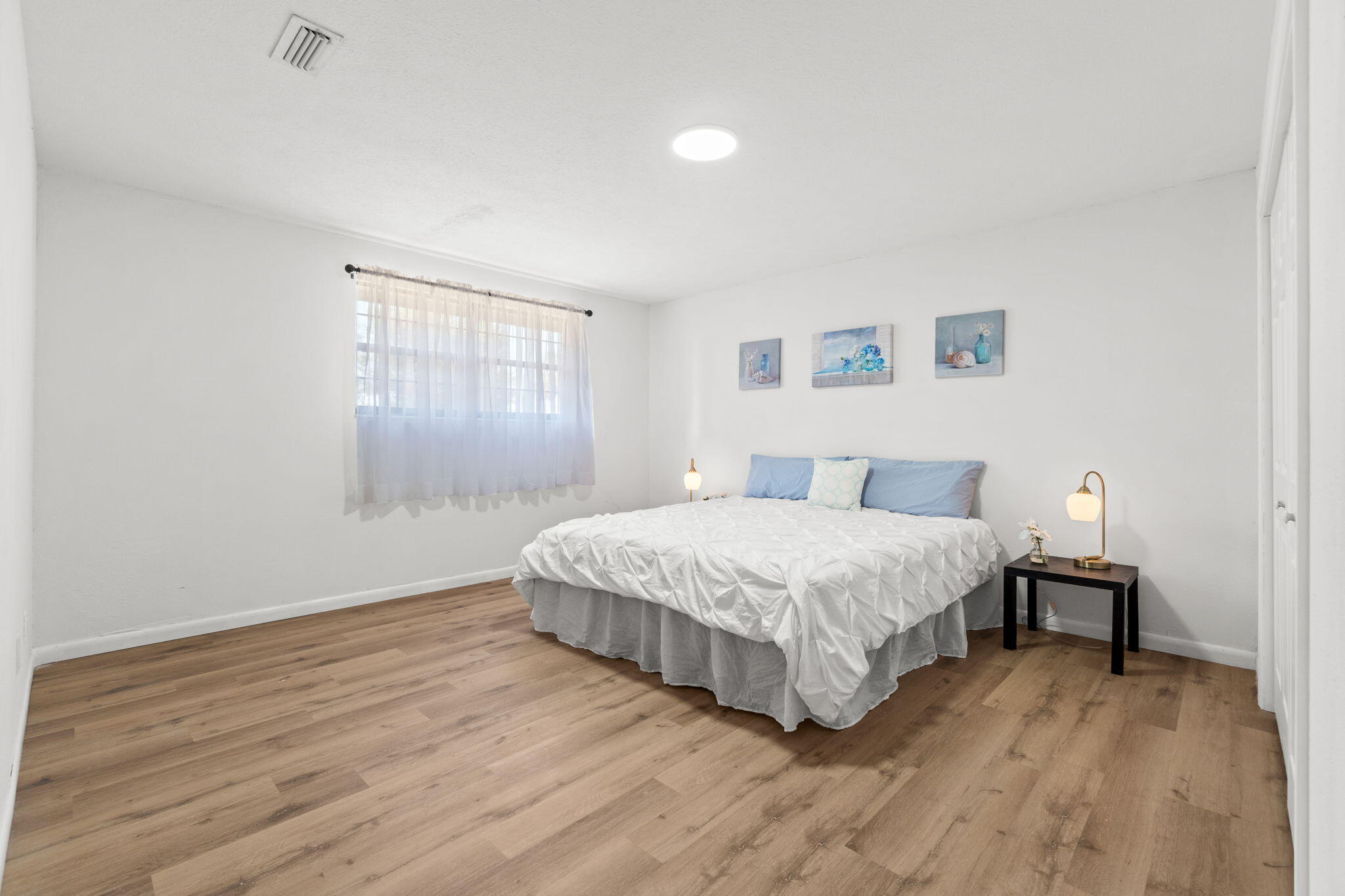 ISLAND VIEW ESTATES - Residential