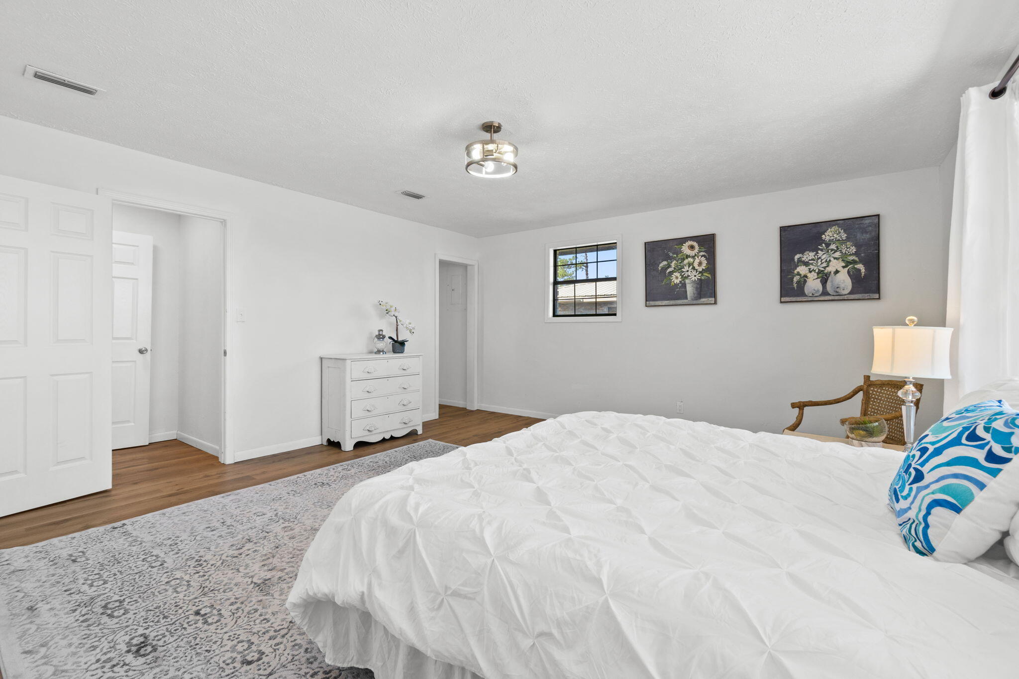 ISLAND VIEW ESTATES - Residential