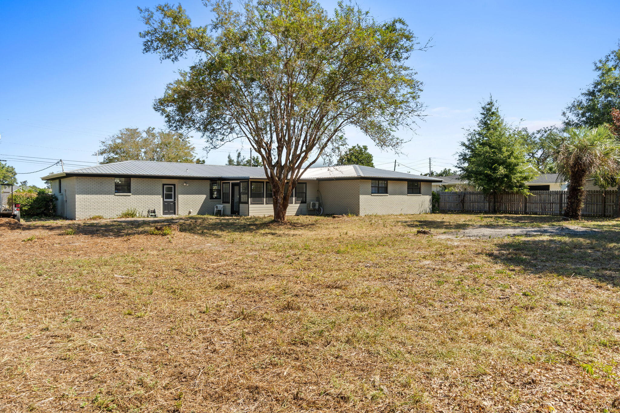 ISLAND VIEW ESTATES - Residential