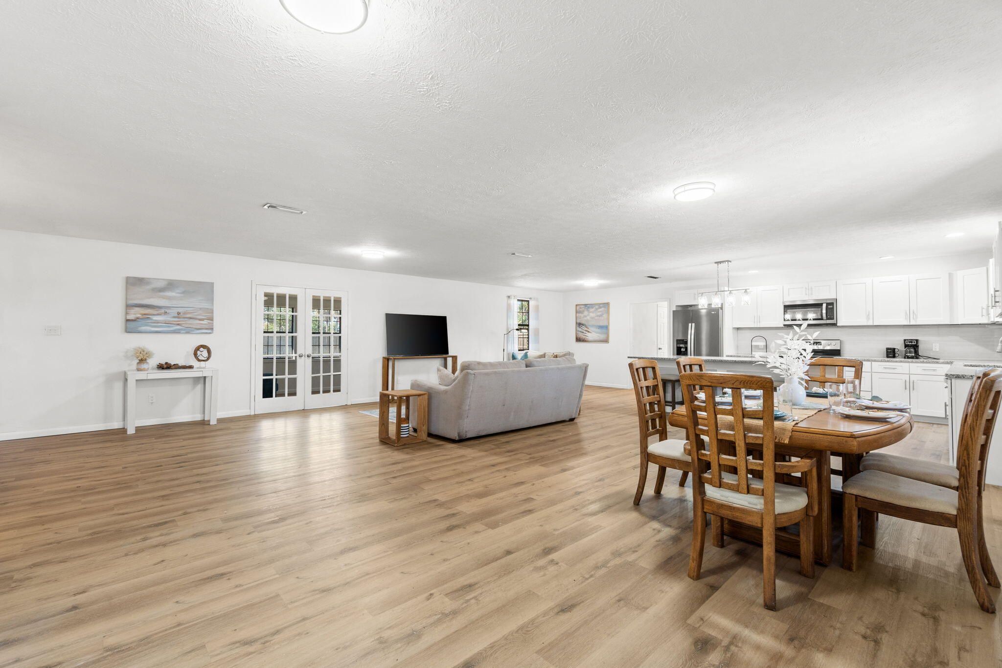 ISLAND VIEW ESTATES - Residential