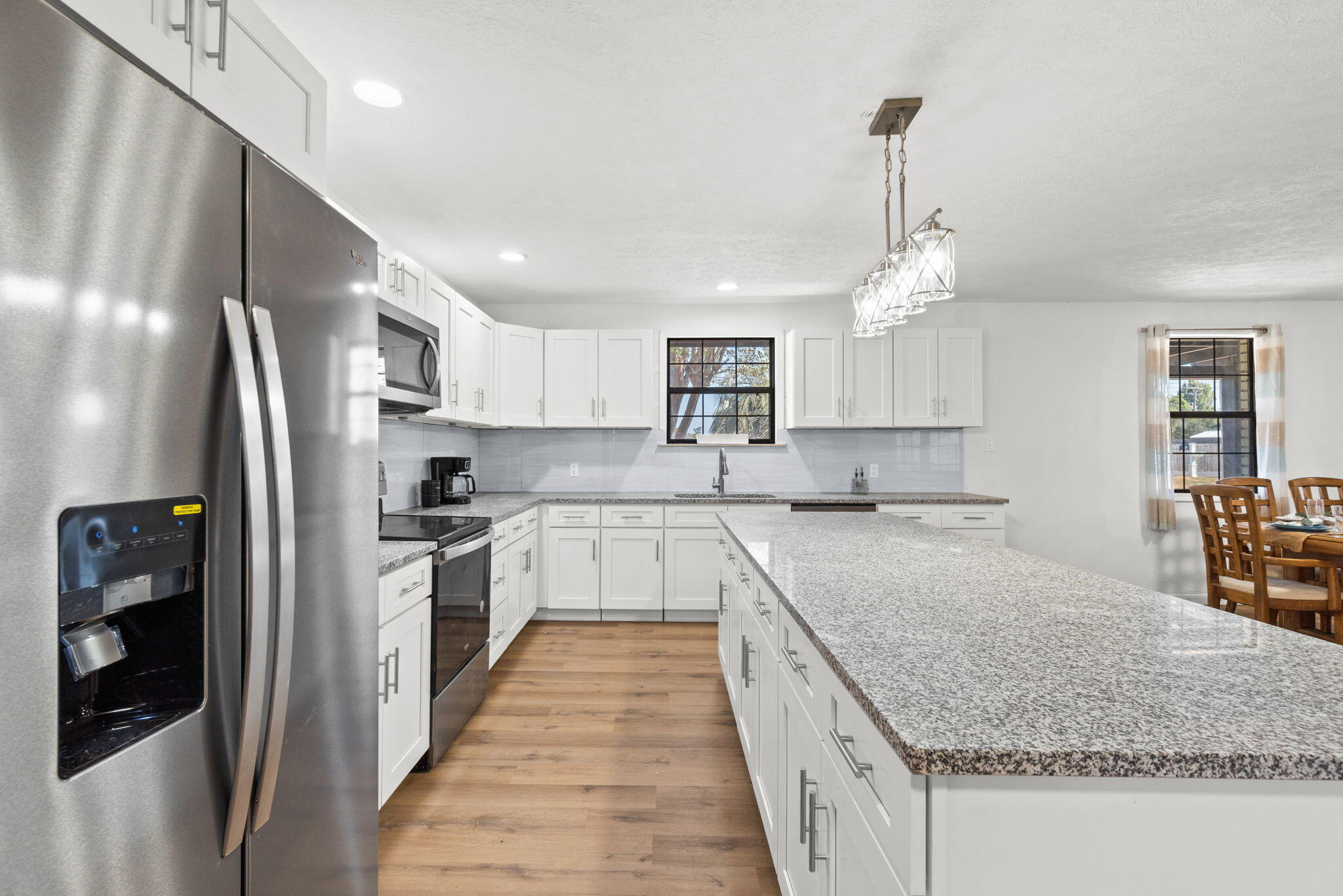 ISLAND VIEW ESTATES - Residential