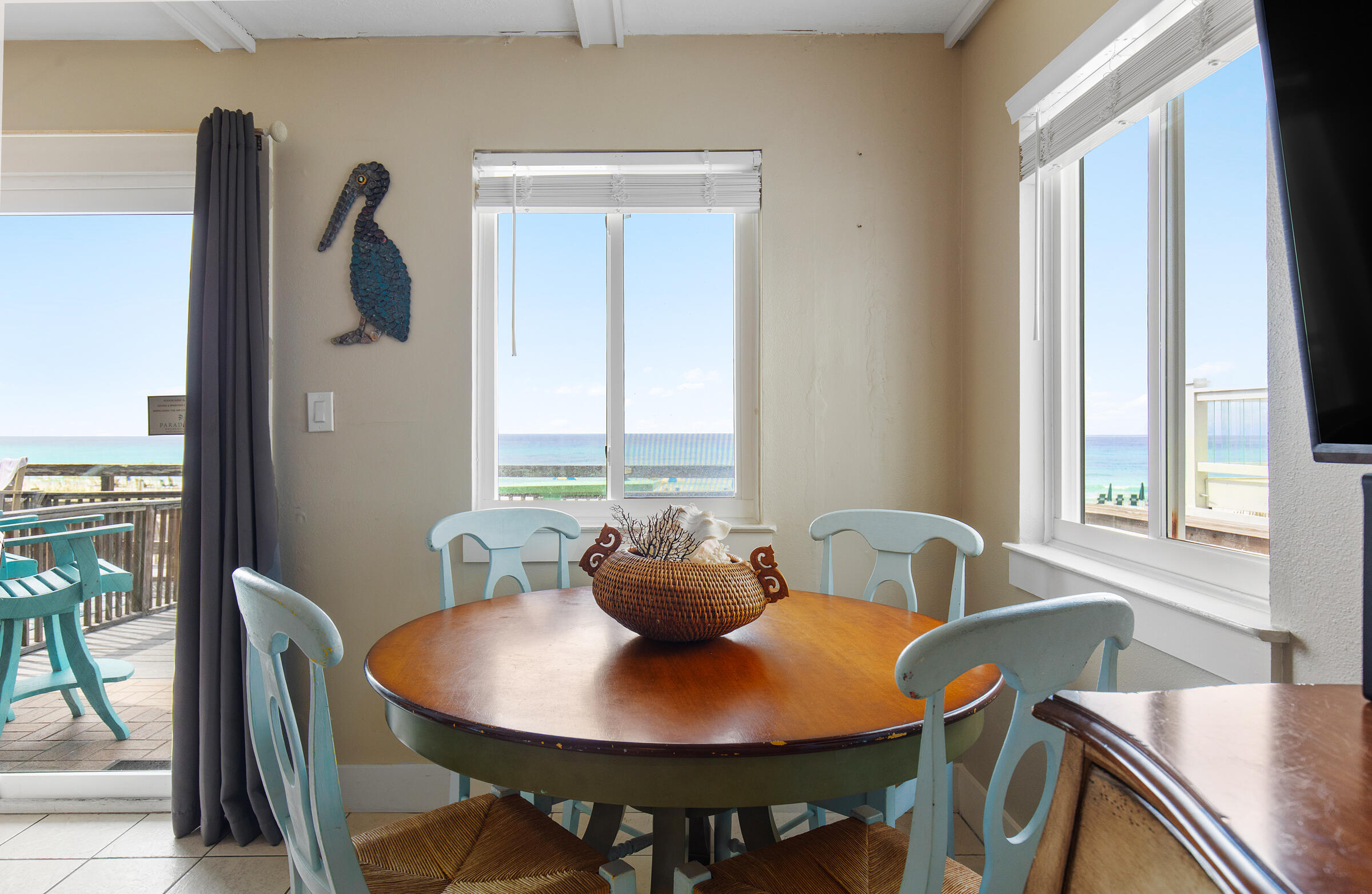 LEEWARD CONDO 2 - Residential