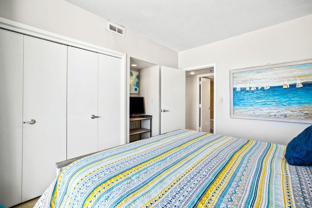 EAST PASS TOWERS CONDO - Residential