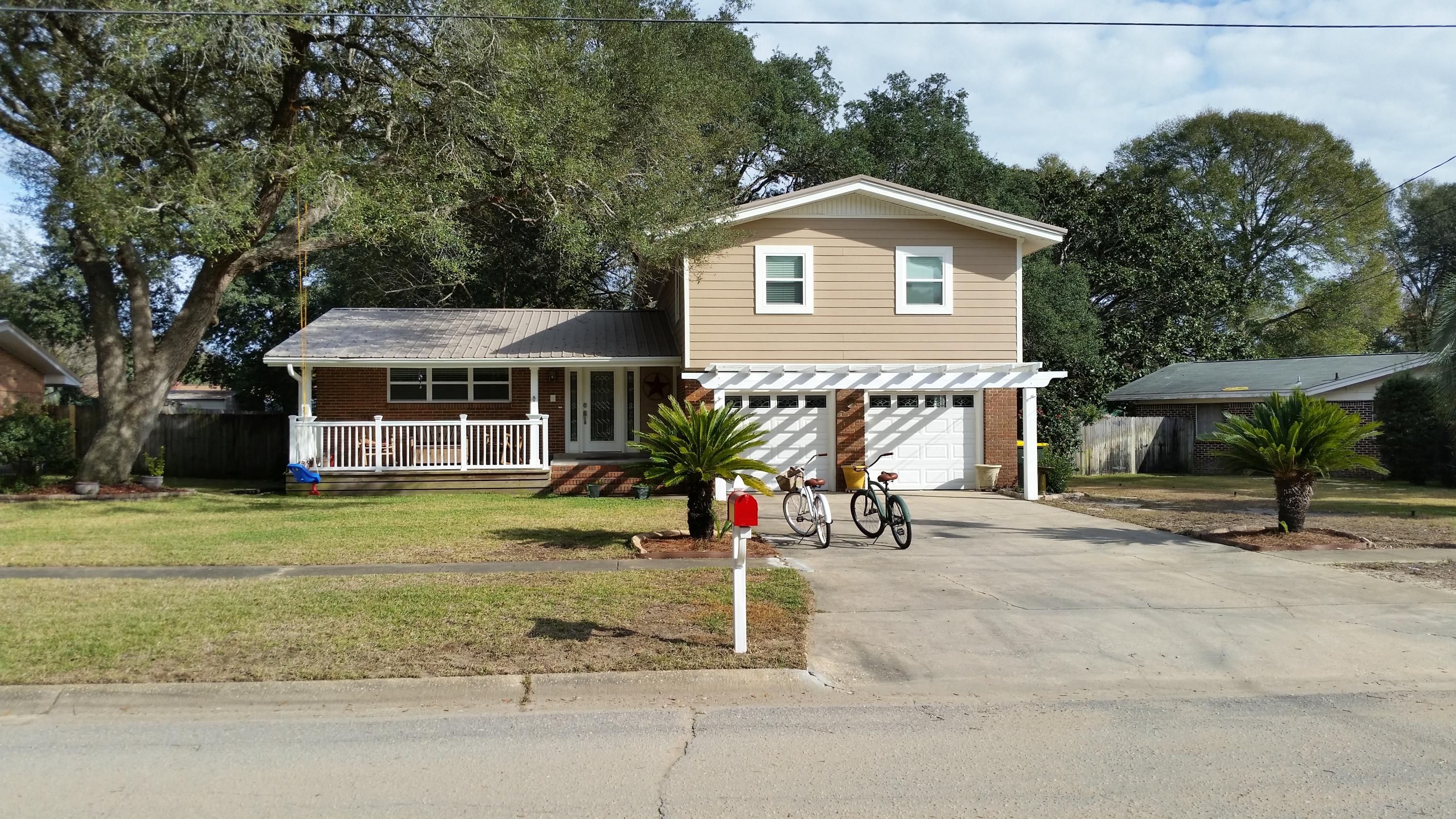 COUNTRY CLUB ESTATES 1ST ADDN, Lot 2 Blk M - Residential