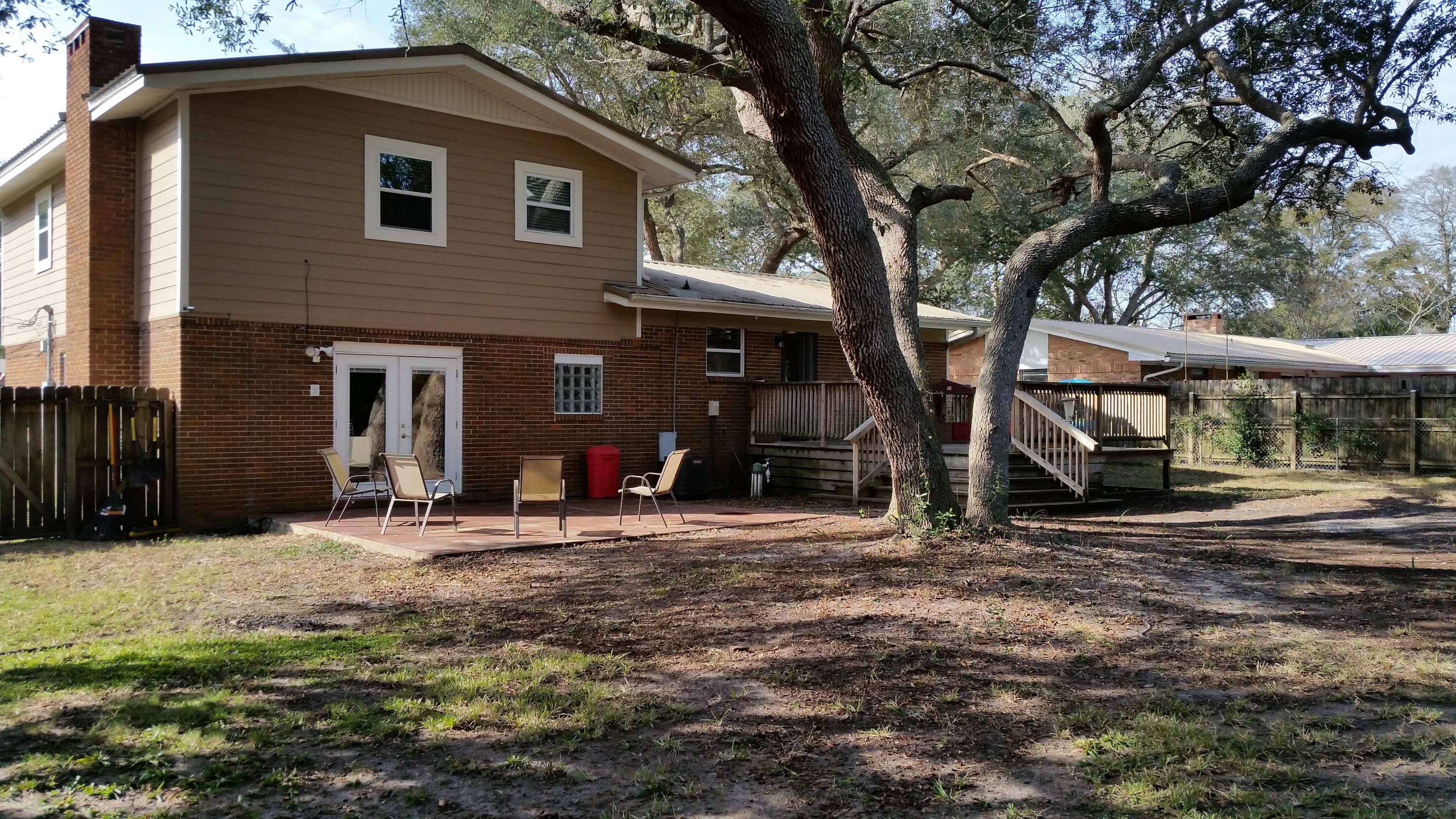 COUNTRY CLUB ESTATES 1ST ADDN, Lot 2 Blk M - Residential