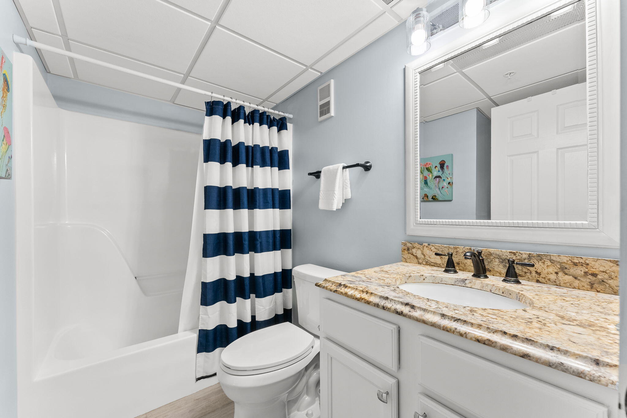 EDGEWATER TOWER 3 - Residential