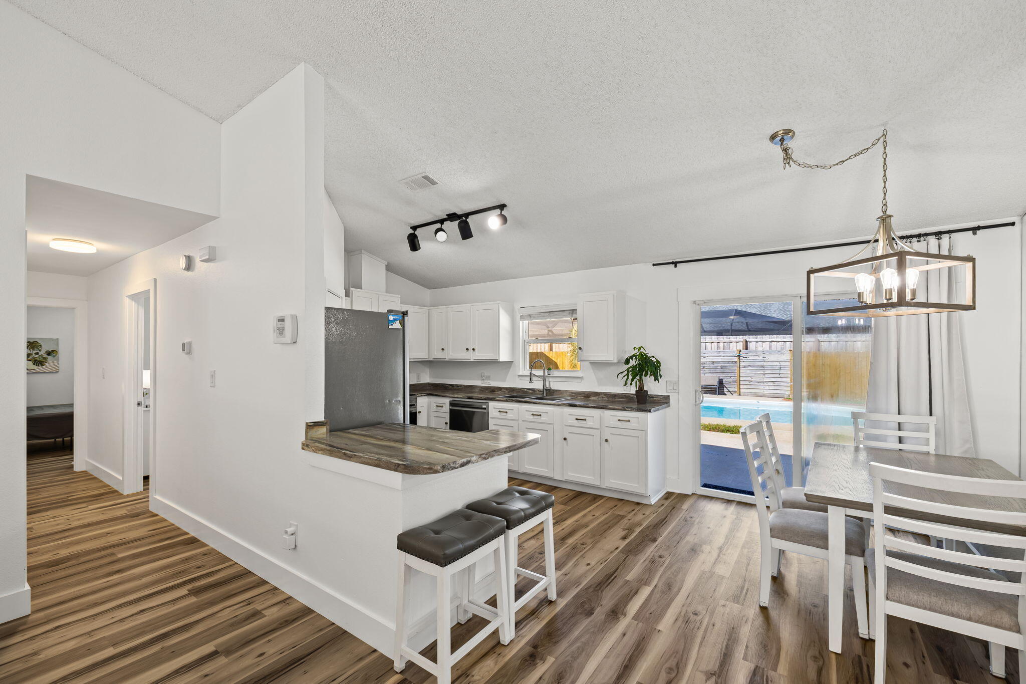 SANDPIPER VILLAGE - Residential