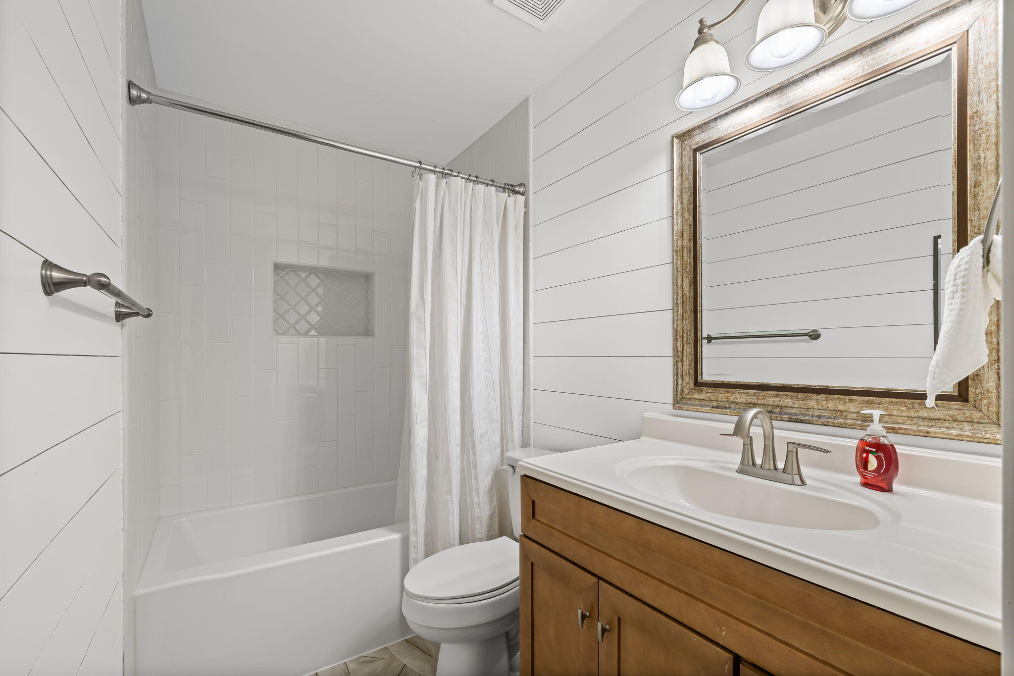 SANDPIPER VILLAGE - Residential